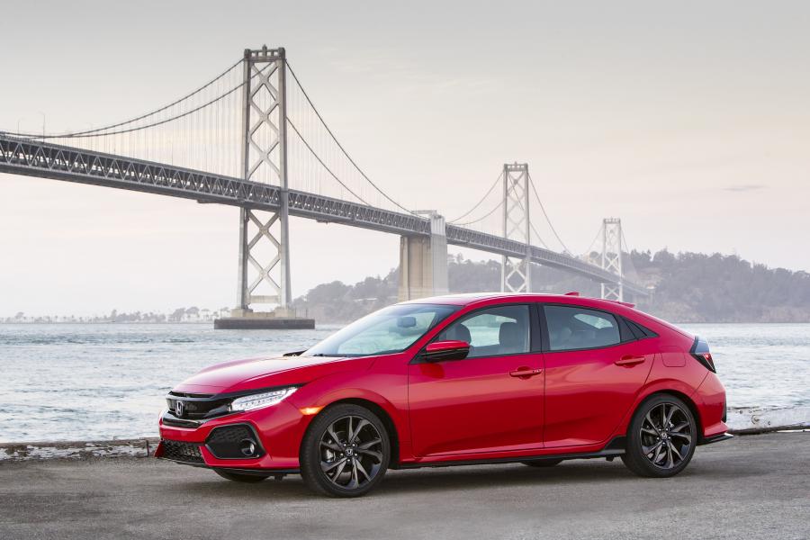  Honda Civic Sport Touring Hatchback (FK7) 2016 года  (NA) (фото 26 из 55)